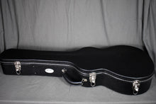 Load image into Gallery viewer, Collings 002H 14-Fret Old Growth Sitka &amp; 42-Style Snowflakes