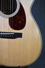 Load image into Gallery viewer, Collings 002H 14-Fret Old Growth Sitka &amp; 42-Style Snowflakes