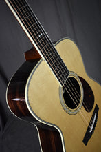 Load image into Gallery viewer, Collings 002H 14-Fret Old Growth Sitka &amp; 42-Style Snowflakes