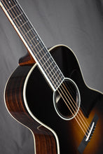 Load image into Gallery viewer, Collings C10 Deluxe Sunburst