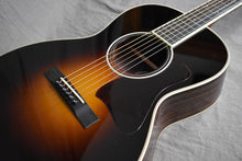 Load image into Gallery viewer, Collings C10 Deluxe Sunburst