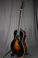Load image into Gallery viewer, Collings C10 Deluxe Sunburst
