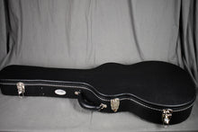 Load image into Gallery viewer, Collings I-35 LC Vintage w/ Bigsby