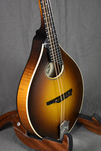 Load image into Gallery viewer, Collings MT O Satin Sunburst
