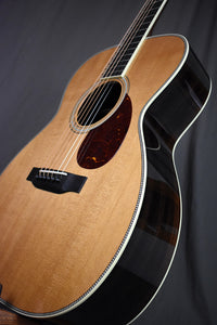 Collings OM2H Baked Sitka Flowerpot