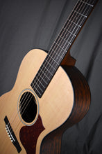 Load image into Gallery viewer, Iris RCM-000 Sinker Salmon Sitka / Cocobolo