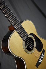 Load image into Gallery viewer, 2025 Martin 00-28 Modern Deluxe