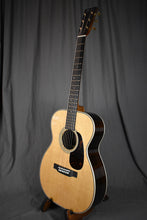 Load image into Gallery viewer, 2025 Martin 00-28 Modern Deluxe