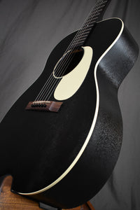 Martin 000-17E Black Smoke