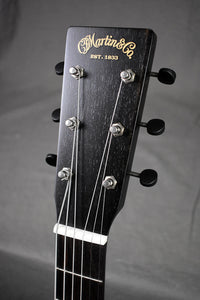 Martin 000-17E Black Smoke