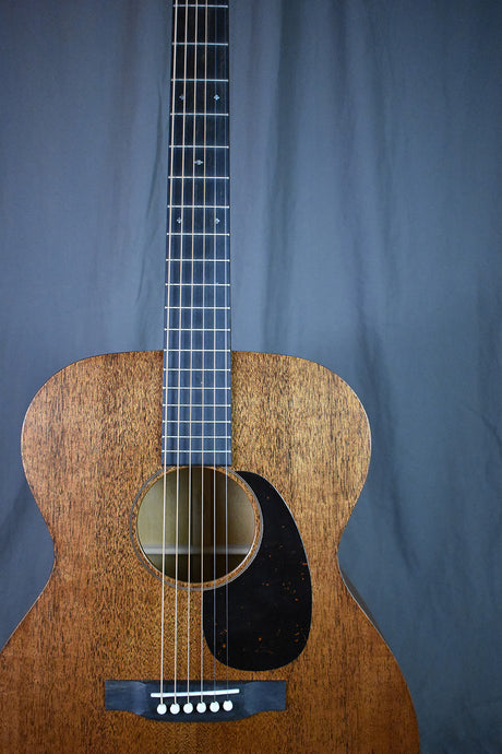 Martin 000-17