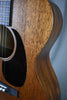 Martin 000-17
