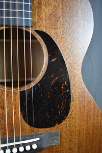 Martin 000-17