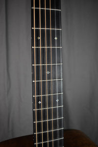 Martin 000-17