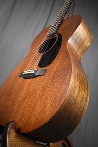 Martin 000-17