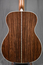 Load image into Gallery viewer, Martin 000-28 Ambertone