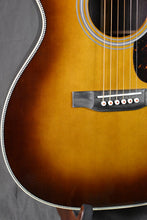 Load image into Gallery viewer, Martin 000-28 Ambertone