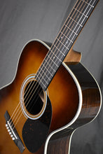 Load image into Gallery viewer, Martin 000-28 Ambertone