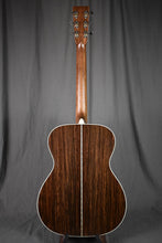Load image into Gallery viewer, Martin 000-28 Ambertone