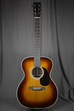 Load image into Gallery viewer, Martin 000-28 Ambertone