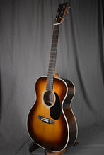 Load image into Gallery viewer, Martin 000-28 Ambertone