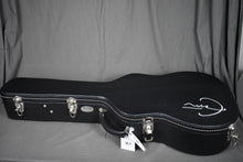 Load image into Gallery viewer, Martin 000-EC 30th Anniversary Eric Clapton Signature