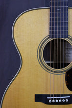 Load image into Gallery viewer, Martin 000-EC 30th Anniversary Eric Clapton Signature