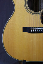 Load image into Gallery viewer, Martin 000-EC 30th Anniversary Eric Clapton Signature