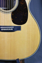 Load image into Gallery viewer, Martin 000-EC 30th Anniversary Eric Clapton Signature
