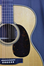 Load image into Gallery viewer, Martin 000-EC 30th Anniversary Eric Clapton Signature