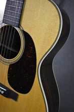 Load image into Gallery viewer, Martin 000-EC 30th Anniversary Eric Clapton Signature