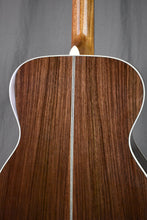 Load image into Gallery viewer, Martin 000-EC 30th Anniversary Eric Clapton Signature