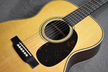 Load image into Gallery viewer, Martin 000-EC 30th Anniversary Eric Clapton Signature