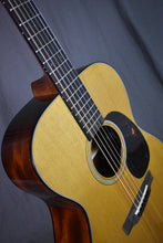 Load image into Gallery viewer, Martin 000E Retro Plus Mahogany