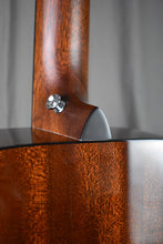 Load image into Gallery viewer, Martin 000E Retro Plus Mahogany