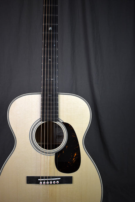 Martin Custom Shop 00-28 Guatemalan Rosewood Torch