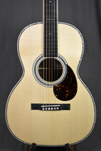 Load image into Gallery viewer, Martin Custom Shop 00-41 Koa