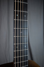Load image into Gallery viewer, Martin D-17