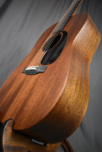 Load image into Gallery viewer, Martin D-17