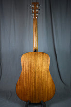 Load image into Gallery viewer, Martin D-18 Molly Tuttle