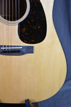 Load image into Gallery viewer, Martin D-18
