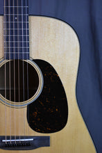 Load image into Gallery viewer, Martin D-18