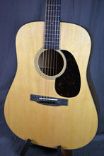 Load image into Gallery viewer, Martin D-18