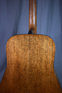 Martin D-18