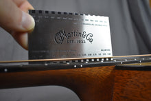 Load image into Gallery viewer, Martin D-18