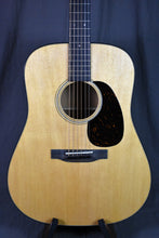 Load image into Gallery viewer, Martin D-18