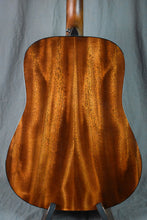 Load image into Gallery viewer, Martin DE Retro Plus Mahogany
