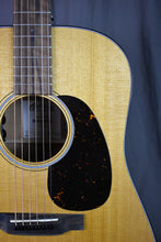 Load image into Gallery viewer, Martin DE Retro Plus Mahogany