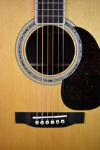 Load image into Gallery viewer, Martin J-40