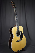 Load image into Gallery viewer, Martin J-40